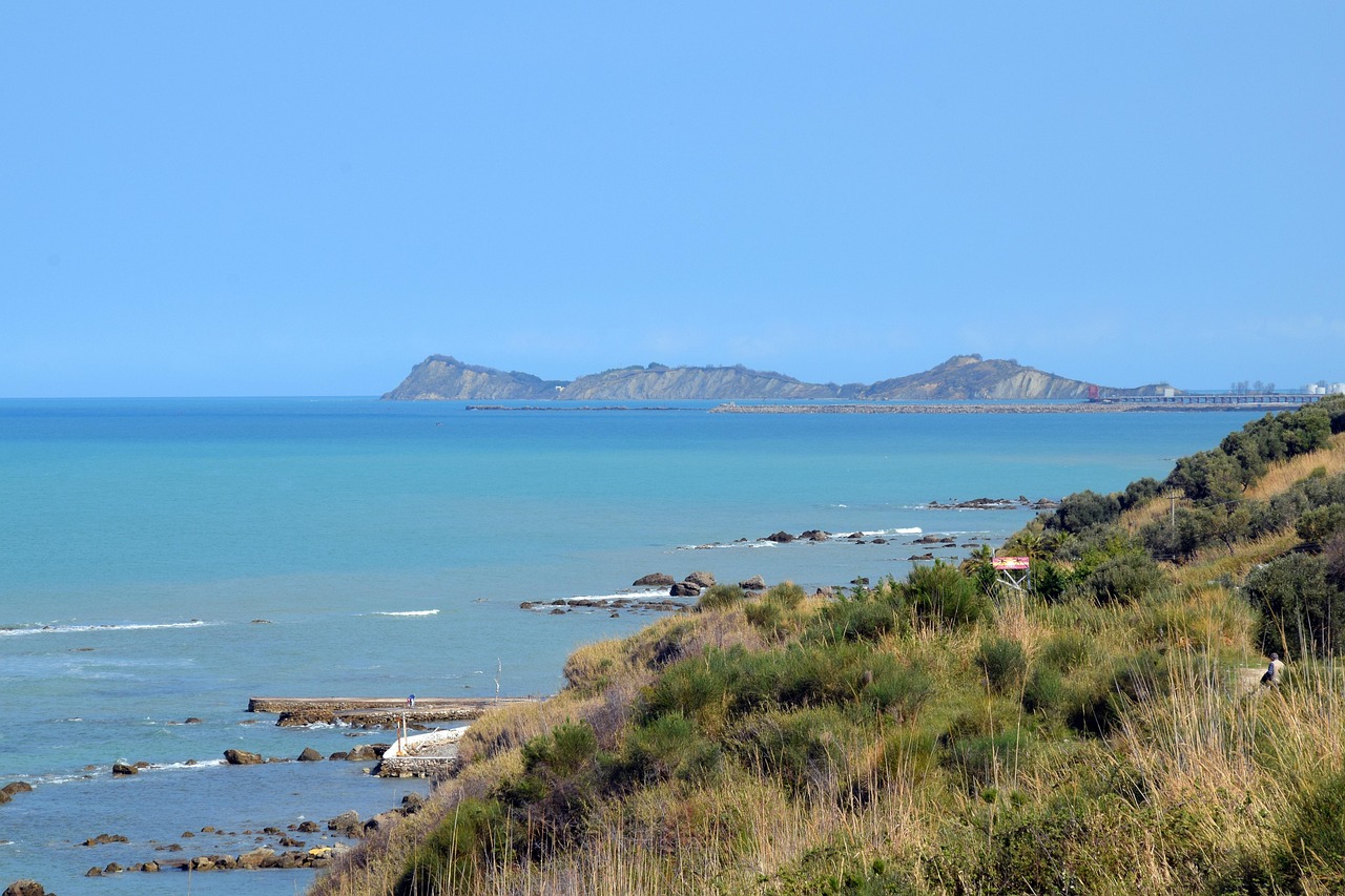 Riviera Albanese, Albania