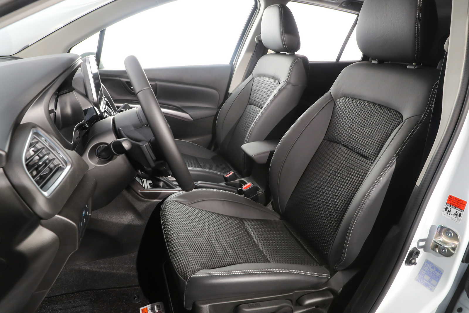 Suzuki S-Cross Hybrid 140V