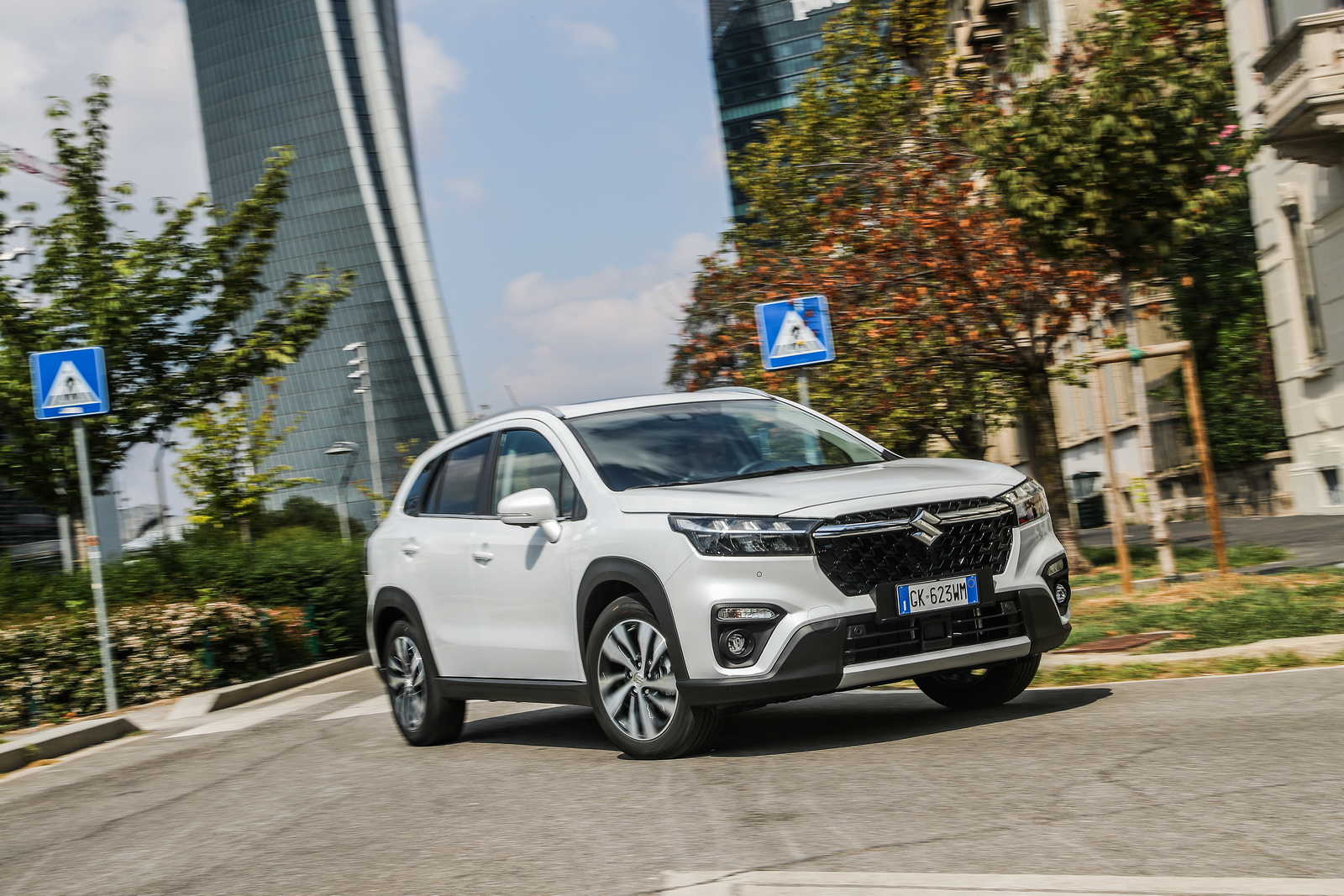 Suzuki S-Cross Hybrid 140V