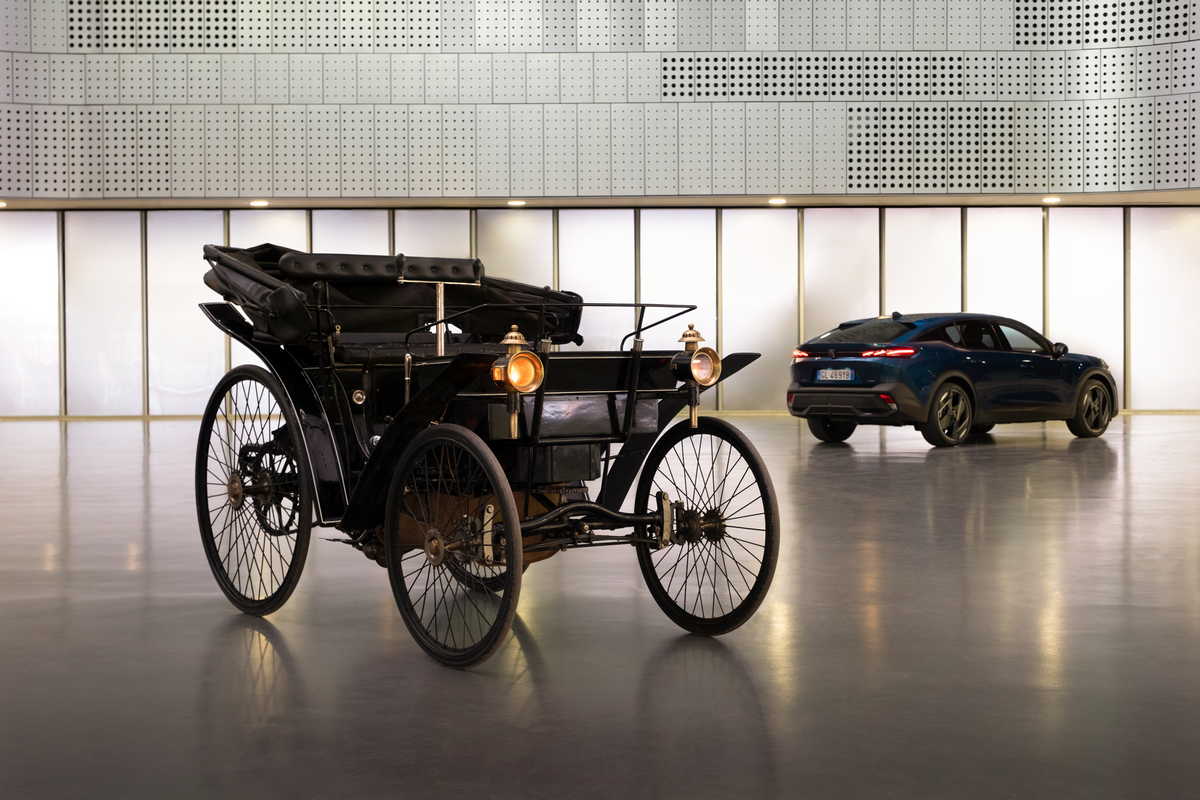 Peugeot 1893-2023
