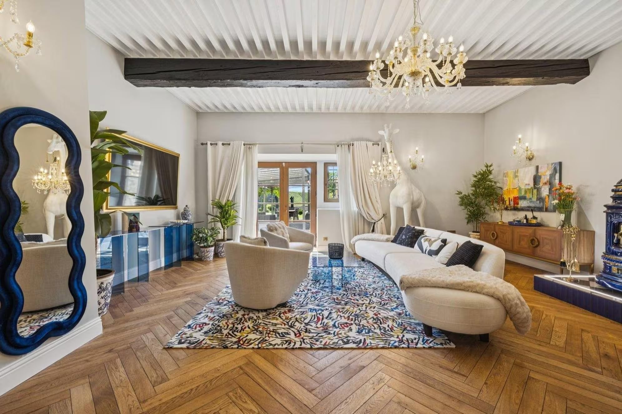 Gli interni recentemente ristrutturati