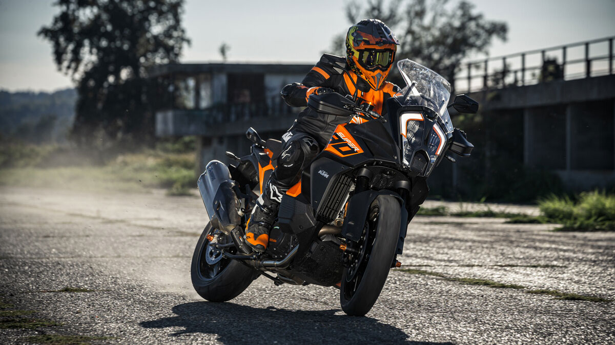 KTM