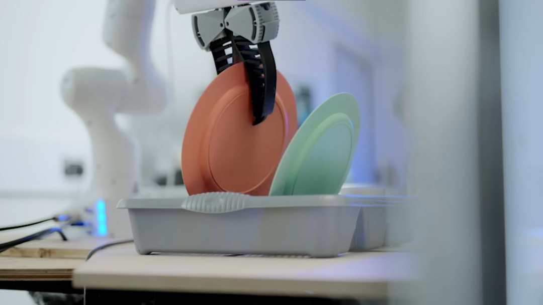 Dyson robot 1