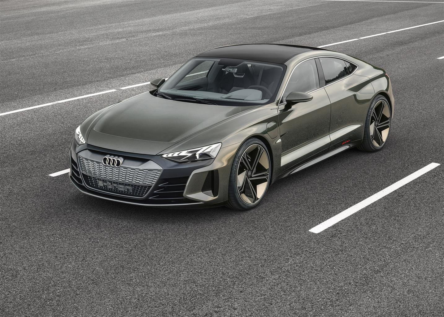 Audi e-tron GT 2020, prezzo e scheda tecnica della sportiva elettrica