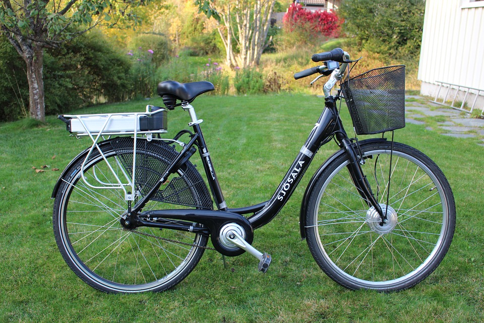 Bicicletta elettrica: prezzi, come funziona, modelli migliori