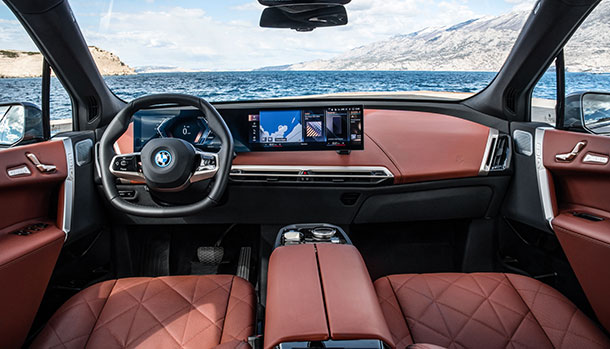 BMW iX