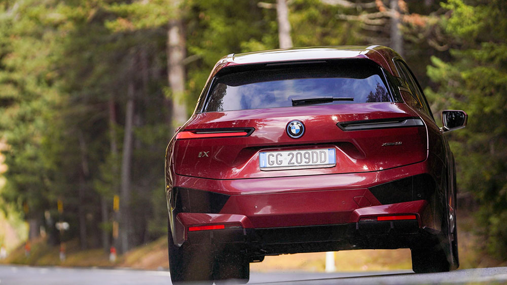 Nuova BMW iX