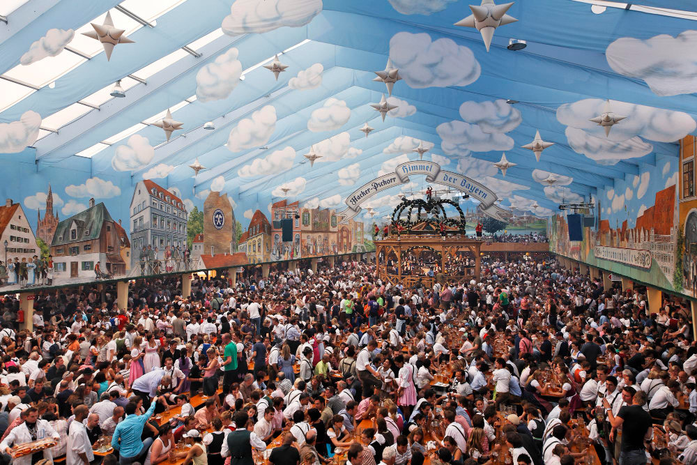 Oktoberfest, festa della birra a Monaco, Baviera, Germania