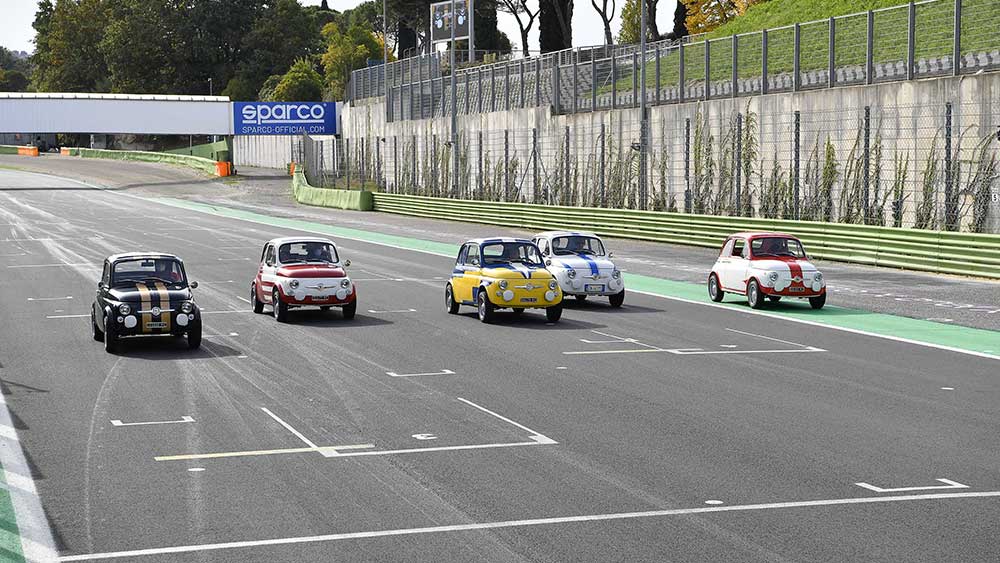 Hertz - Fiat 500 Carlo Icon-e