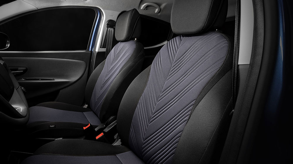 Lancia Ypsilon Hybrid EcoChic