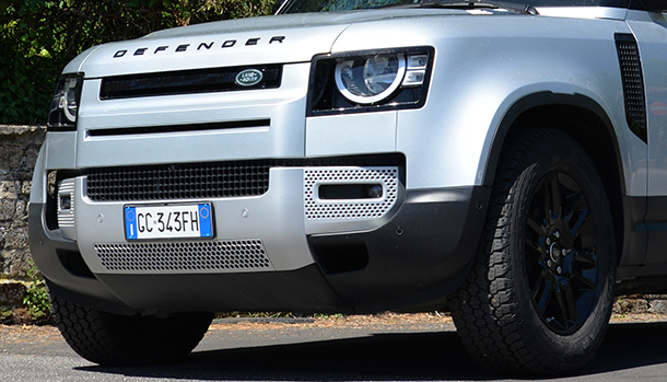 Land Rover Defender 110 2.0 SD4 S 240 CV