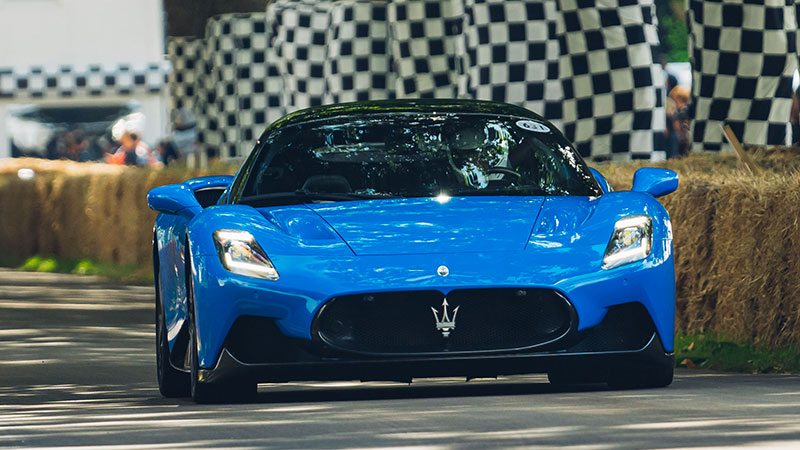 Maserati MC20