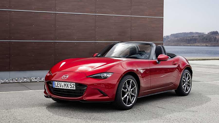 Mazda e Bose