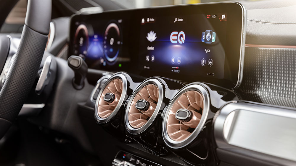 Mercedes EQB