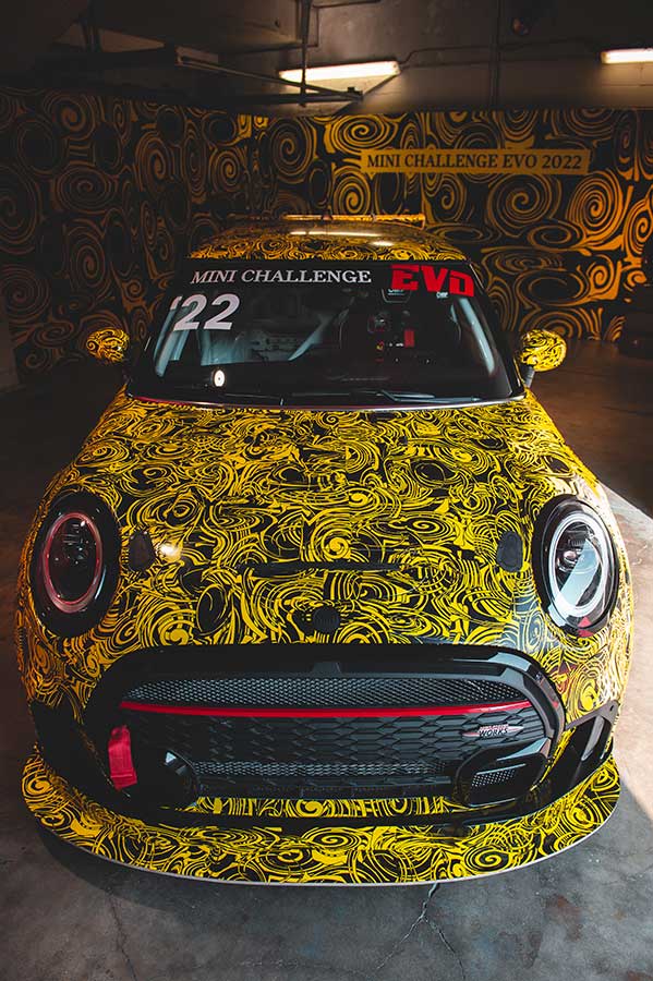 Mini John Cooper Works Challenge Evo