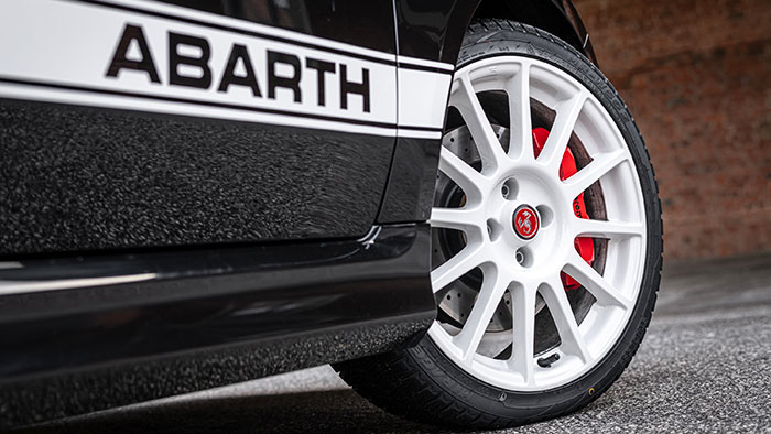 Nuova Abarth 695 Esseesse