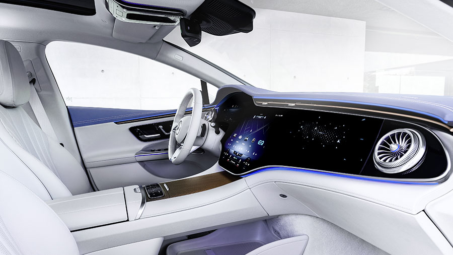 Nuova EQE by Mercedes-EQ