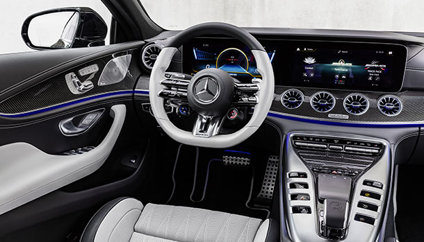 Nuova Mercedes-AMG GT Coupé4