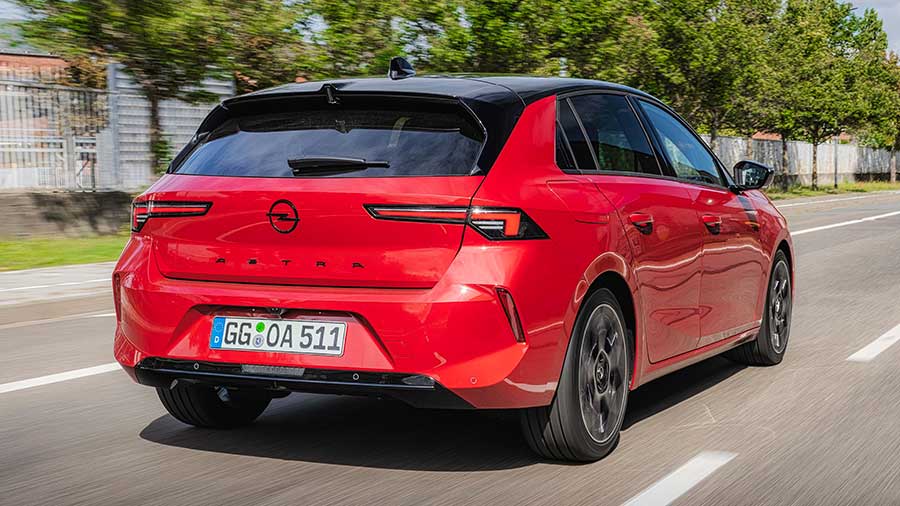 Nuova Opel Astra Plug-In Hybrid