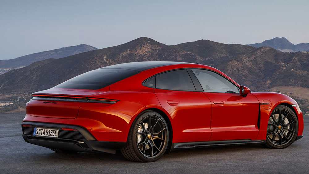 Porsche Taycan GTS