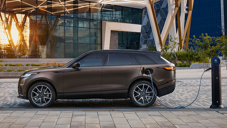 Range Rover Velar Auric Edition