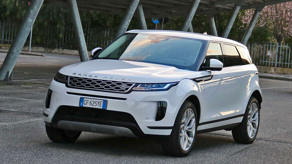 Range Rover Evoque P300e
