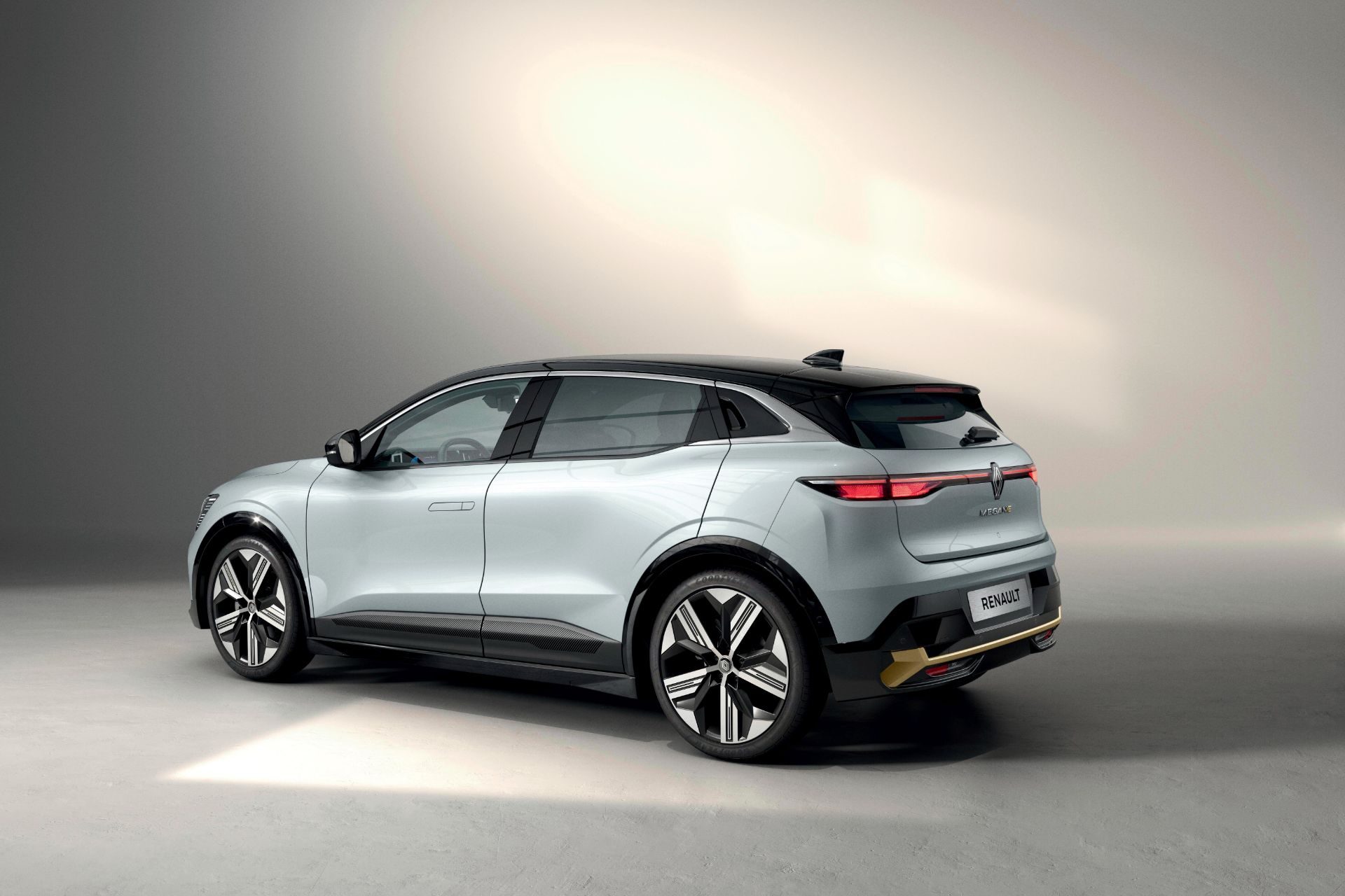 Renault Megane E-Tech retro