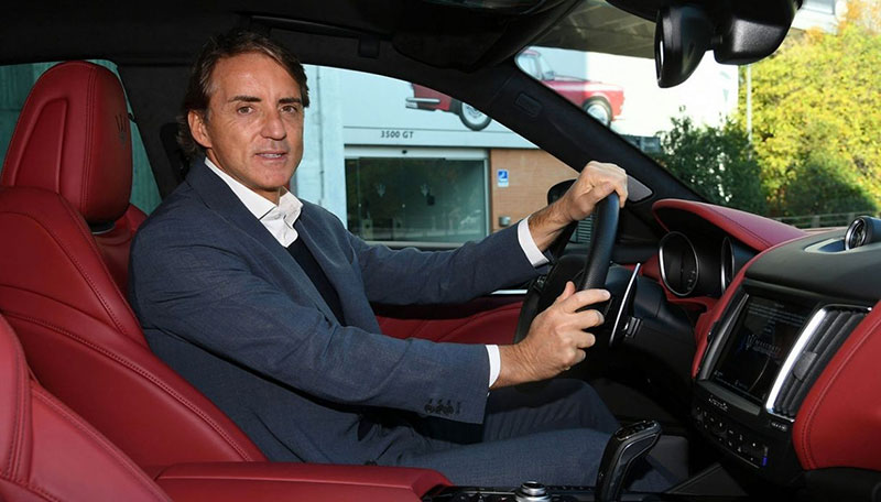 Roberto Mancini Maserati Levante Trofeo