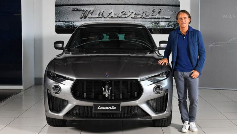 Roberto Mancini Maserati Levante Trofeo