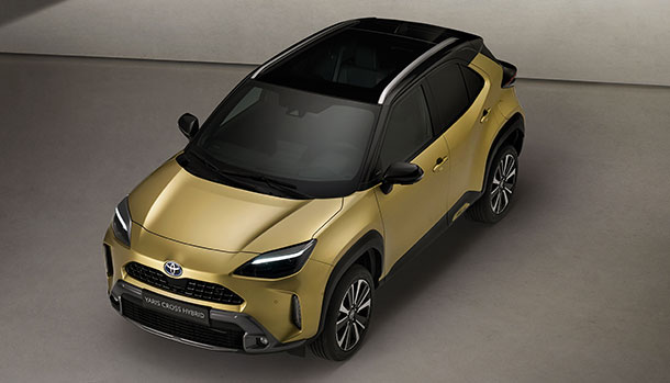 Toyota Yaris Cross Hybrid: foto, prezzi e caratteristiche del nuovo SUV