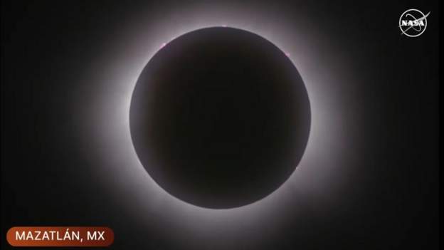 L'eclissi solare totale