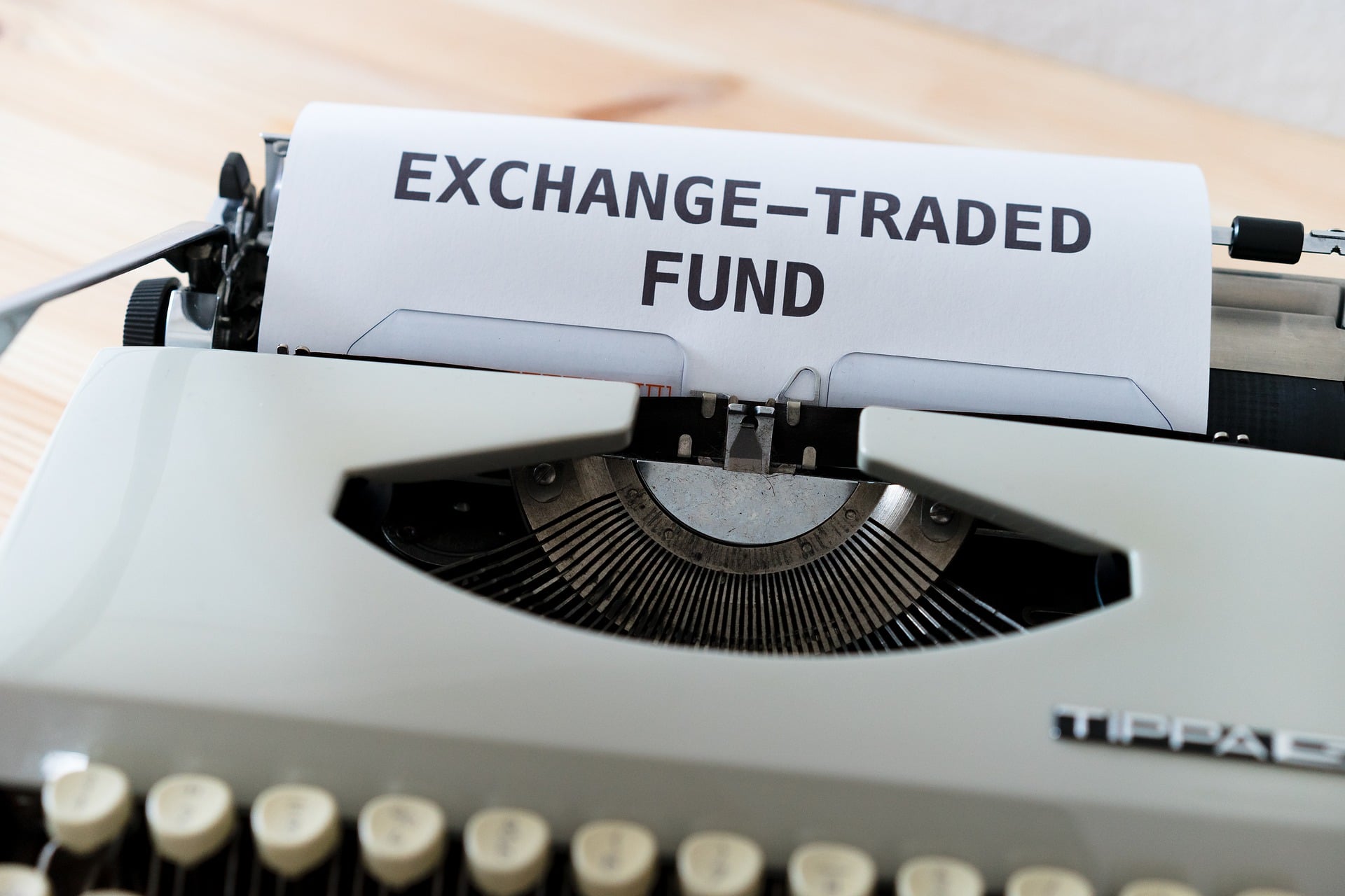 Tutti e cinque replicano lo stesso indice, ma non sono uguali. La guida agli ETF sul FTSE MIB