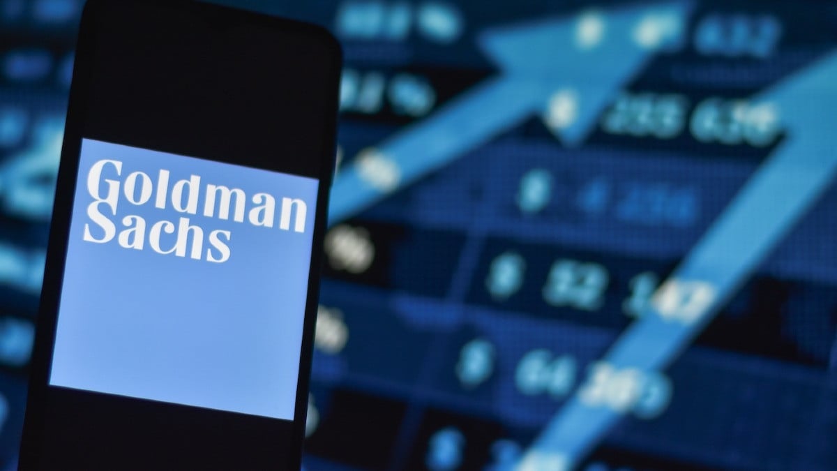 Goldman Sachs, 4 azioni energetiche da comprare con upside fino al 12% e dividendi