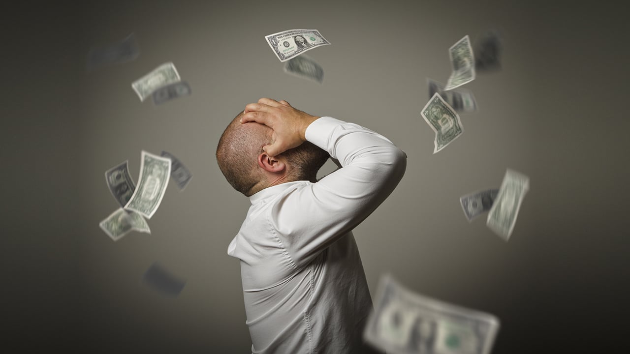 Mutui alti, prestiti insostenibili e perdite sui BTP. Un futuro non così distante