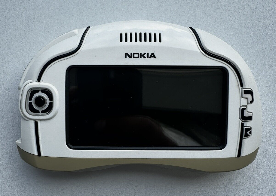 Nokia 7700