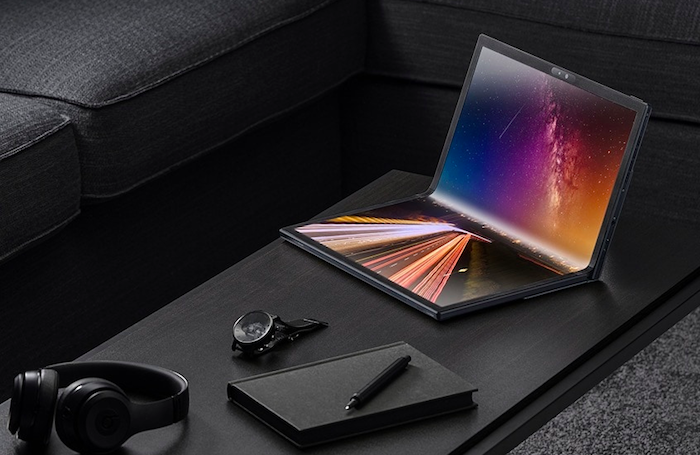 Zenbook 17 Fold OLED UX9702