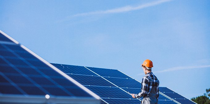 Crisi energetica: come investire sulle energie rinnovabili