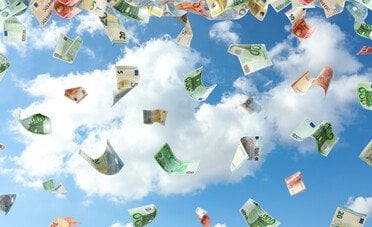 Buono postale Premium 3,25% contro BOT al 3,174%. Chi rende di più?