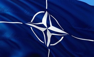Basi Nato, Trump minaccia il ritiro ma l'Italia ci guadagna o ci perde?