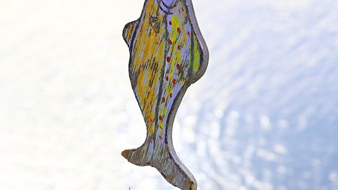 Pesce d'aprile 2023, perché si dice così: le origini della giornata dedicata agli scherzi