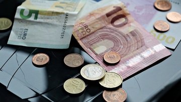 4 nuove aste di titoli di Stato incluso il BTP cedola 3,25% e rendimento over 4%