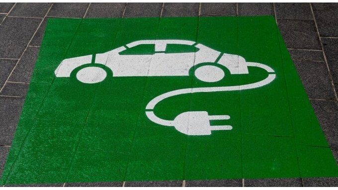 Addio auto elettriche, i nuovi motori giapponesi rimettono tutto in discussione