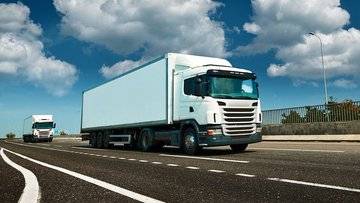 Cos'è il cartello dei camion e quali aziende italiane possono chiedere un risarcimento?