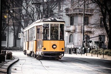Mascherina ffp2 obbligatoria sui mezzi a Milano? La proposta