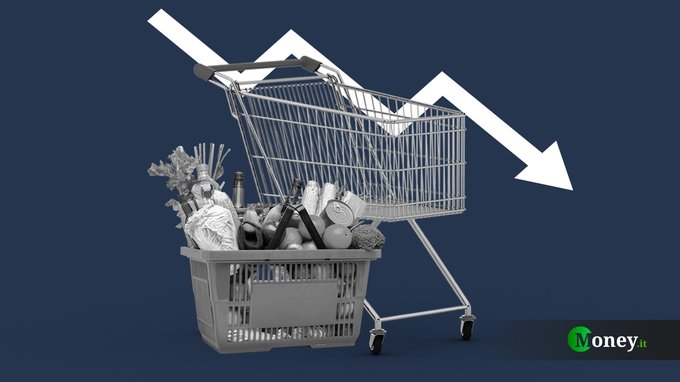 Supermercati, il piano del governo per abbassare i prezzi: quali prodotti potrebbero costare meno