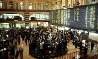 4 società a Piazza Affari con dividendi superiori al rendimento del BTP