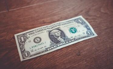 Harris o Trump? Ecco cosa può accadere al dollaro USA dopo le elezioni 2024