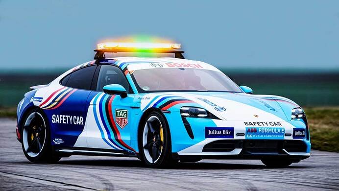 Porsche Taycan: la nuova safety car della Formula E