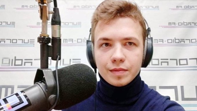Chi è Roman Protasevich, il giornalista bielorusso arrestato sul volo Ryanair 