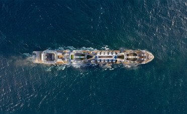 Ecco la prima città galleggiante al mondo. La Freedom Ship ospita 80.000 passeggeri ed è lunga 1,8 km